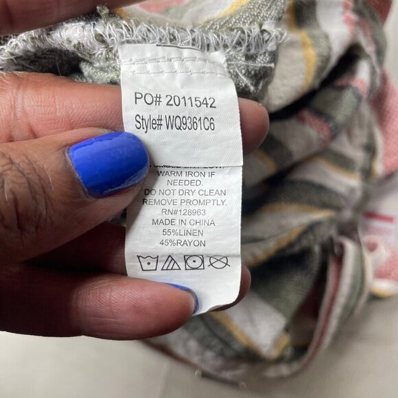 Indigo Rein Striped Linen Blend Shortall Overalls Romper - Size Medium - Picture 10 of 11